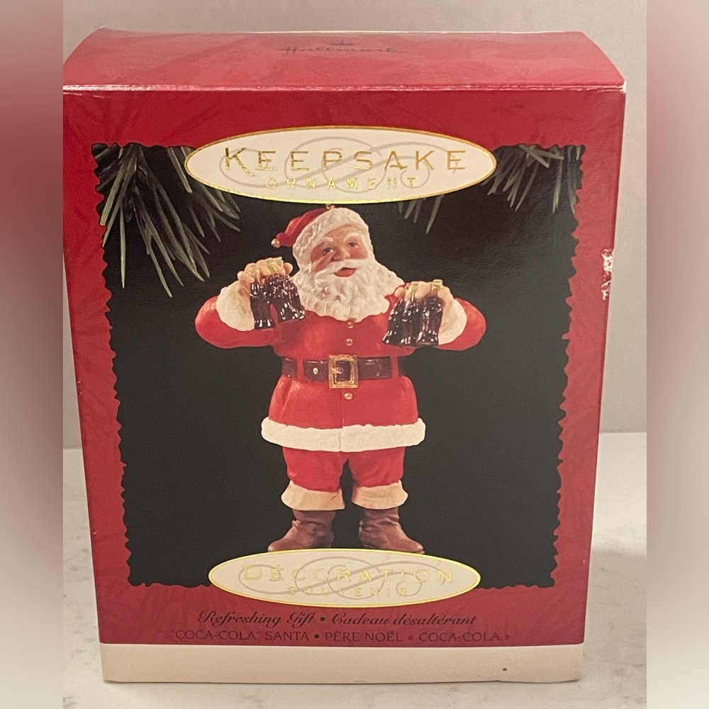 Hallmark Keepsake Ornament Refreshing Gift Coca Cola Santa 1995. Vintage - Picture 1 of 3